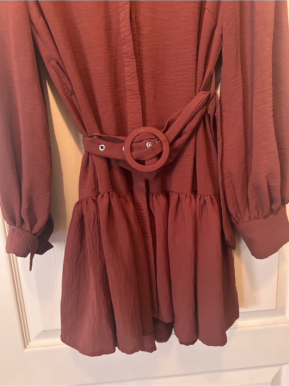 Circular-Belt Textured Mini Dress - Picture 7 of 9
